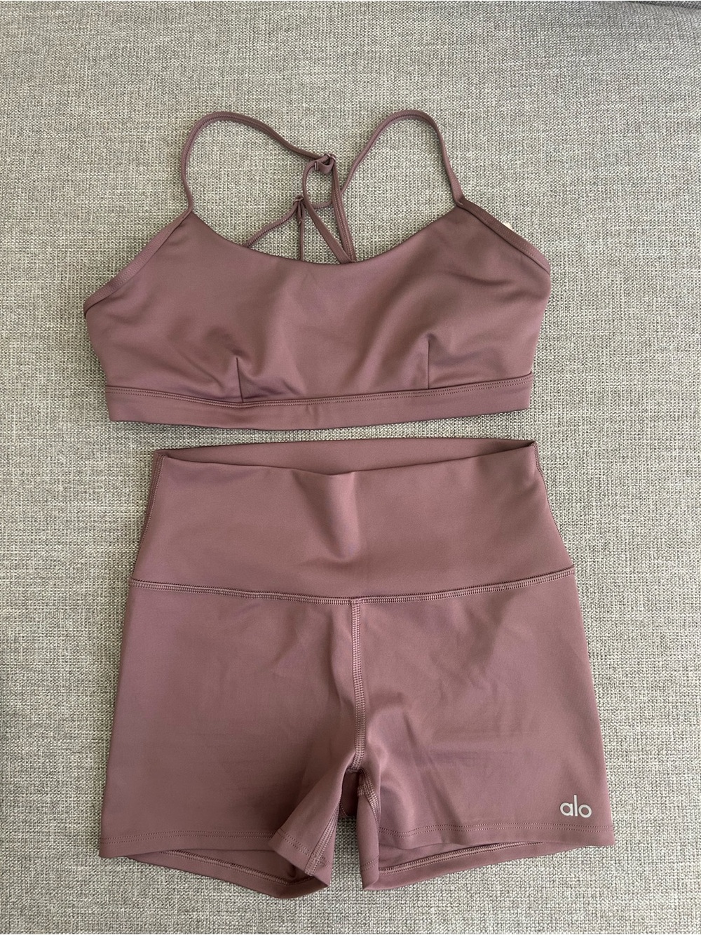 ALO Yoga Mauve Strappy Sports Bra & High-Waist Biker Shorts Set